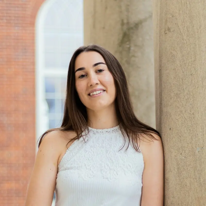 Photo of Cara Tracey